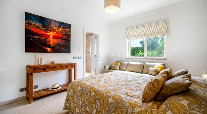 Image No.35-4 Bed Villa for sale