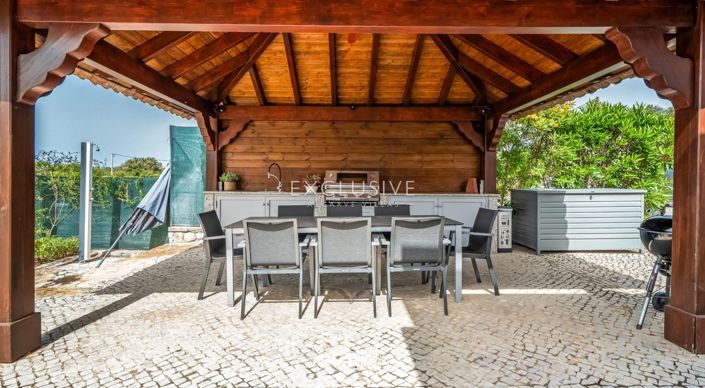 Image No.60-4 Bed Villa for sale