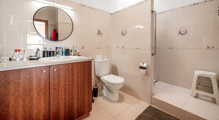 Image No.26-3 Bed Villa for sale