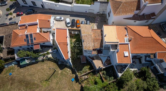 Image No.2-1 Bed Townhouse for sale