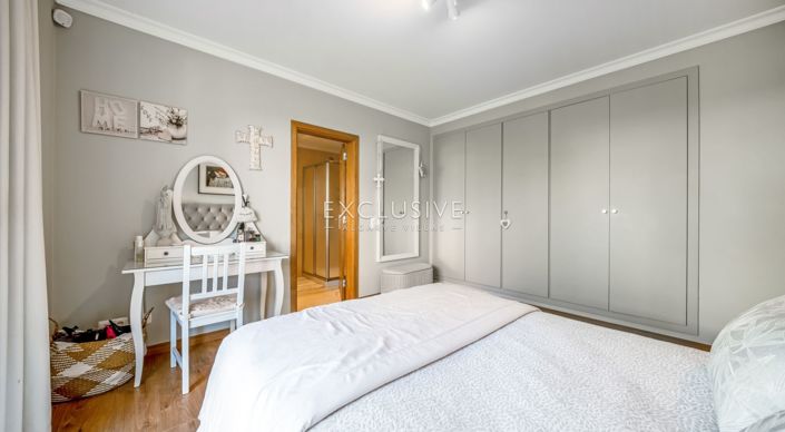 Image No.17-3 Bed Villa for sale