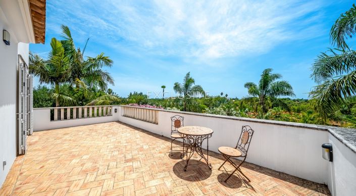 Image No.5-5 Bed Villa for sale