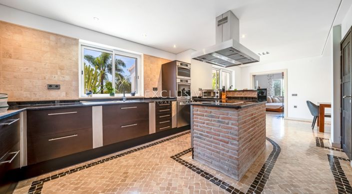Image No.7-5 Bed Villa for sale