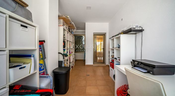 Image No.40-4 Bed Villa for sale