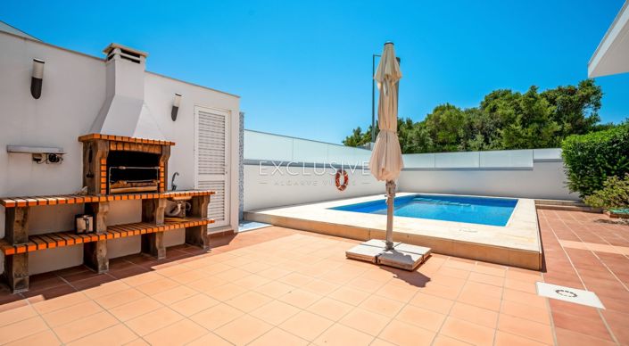 Image No.5-4 Bed Villa for sale