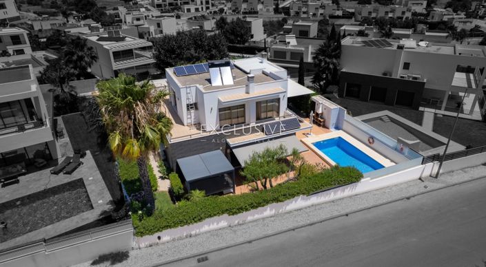 Image No.54-4 Bed Villa for sale