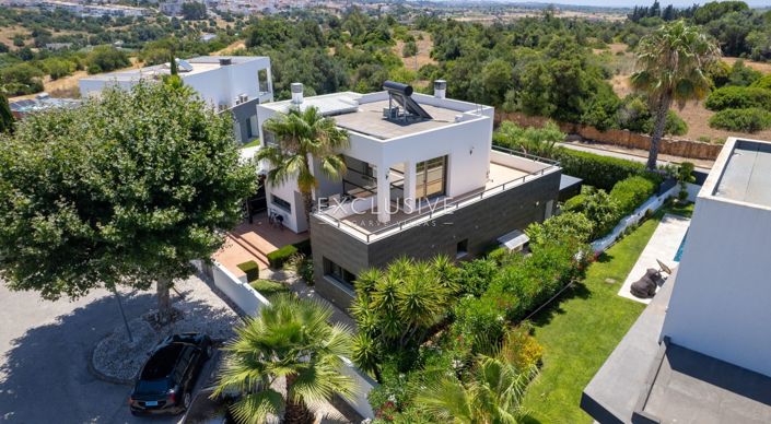 Image No.55-4 Bed Villa for sale