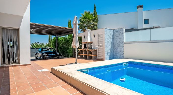 Image No.9-4 Bed Villa for sale