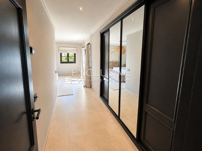 Image No.20-4 Bed Villa for sale