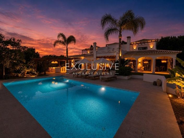 Image No.3-4 Bed Villa for sale