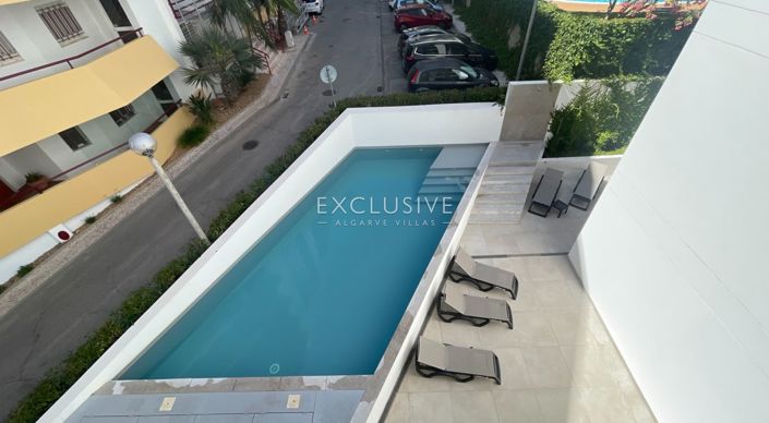 Image No.14-3 Bed Apartment for sale