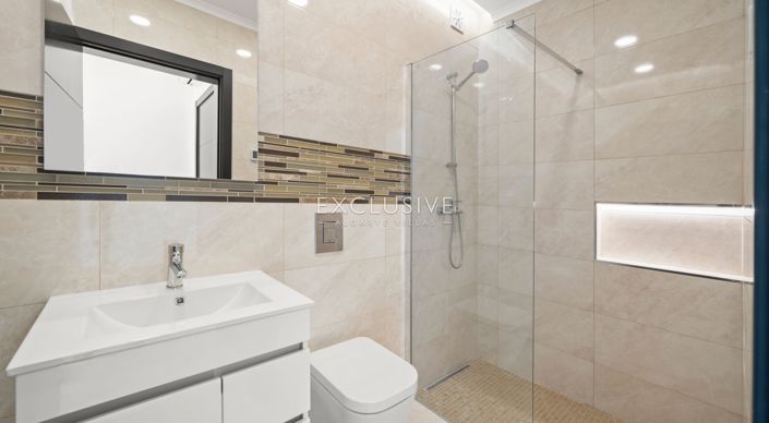 Image No.23-3 Bed Villa for sale