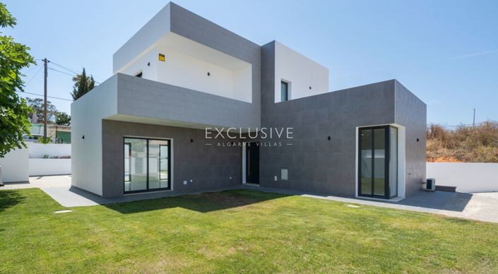 Image No.29-3 Bed Villa for sale