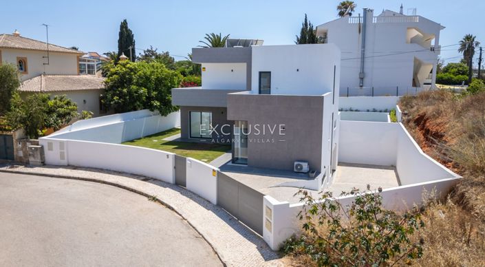 Image No.32-3 Bed Villa for sale