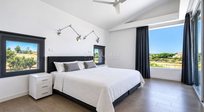 Image No.19-4 Bed Villa for sale