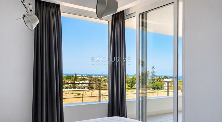 Image No.22-4 Bed Villa for sale