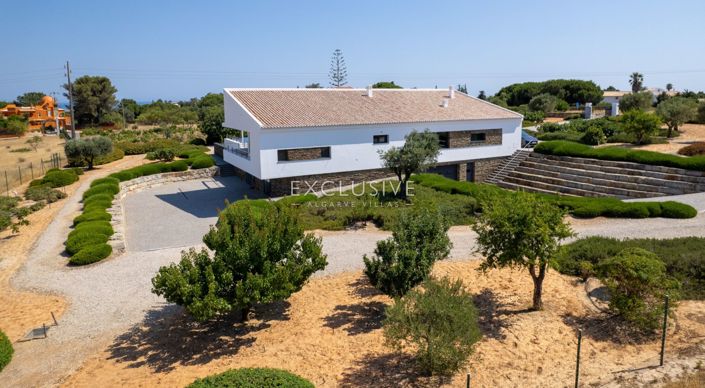 Image No.40-4 Bed Villa for sale