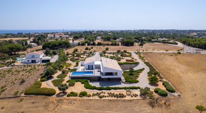 Image No.42-4 Bed Villa for sale
