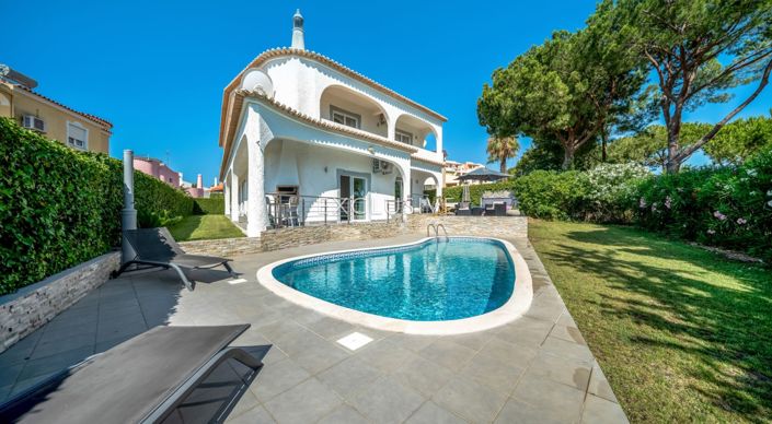 Image No.6-Villa de 4 chambres à vendre à Loule