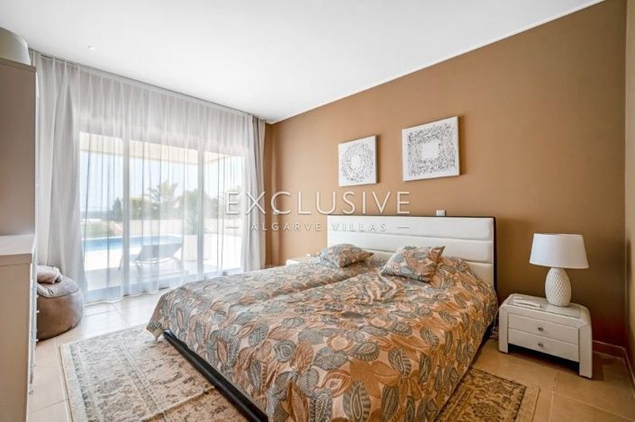 Image No.18-4 Bed Villa for sale