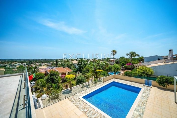 Image No.28-4 Bed Villa for sale
