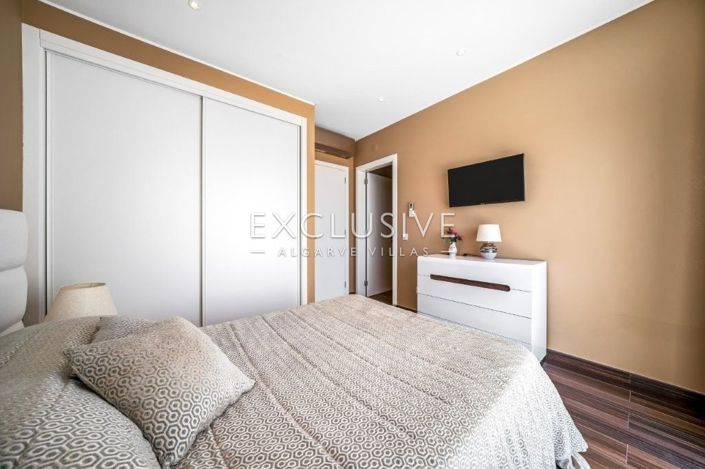 Image No.31-4 Bed Villa for sale