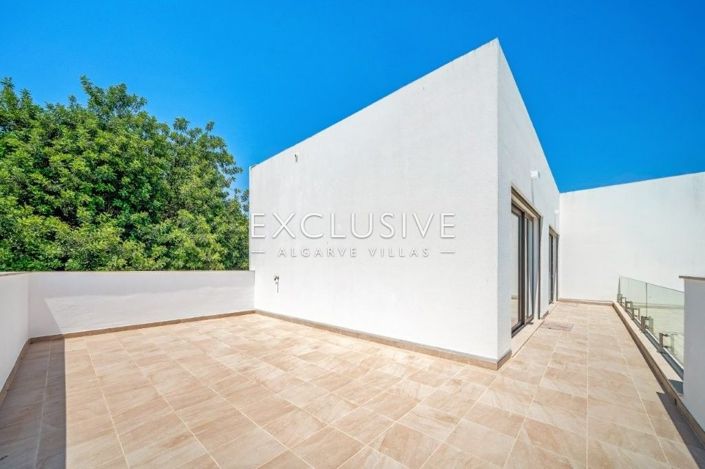 Image No.33-4 Bed Villa for sale