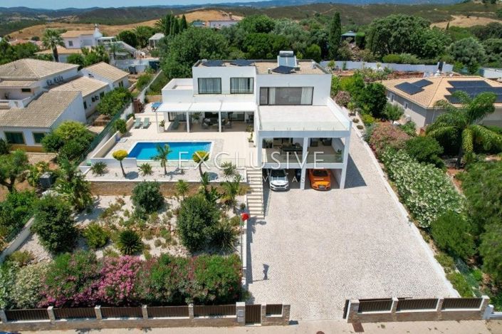 Image No.38-4 Bed Villa for sale
