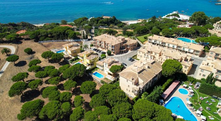 Image No.42-3 Bed Villa for sale
