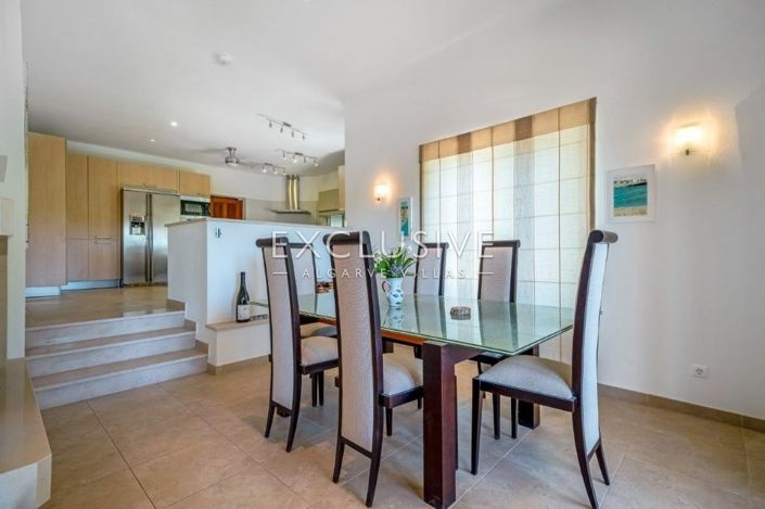 Image No.10-4 Bed Villa for sale