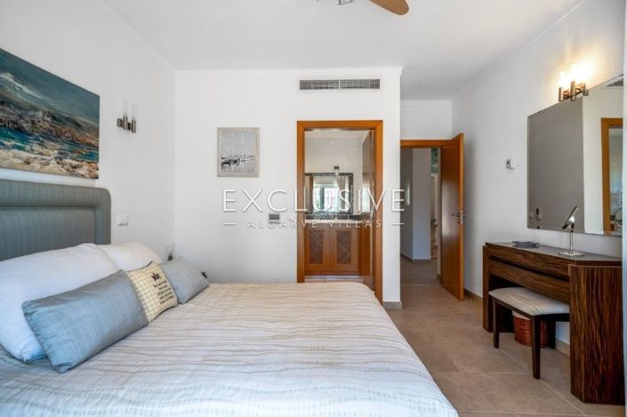 Image No.16-4 Bed Villa for sale