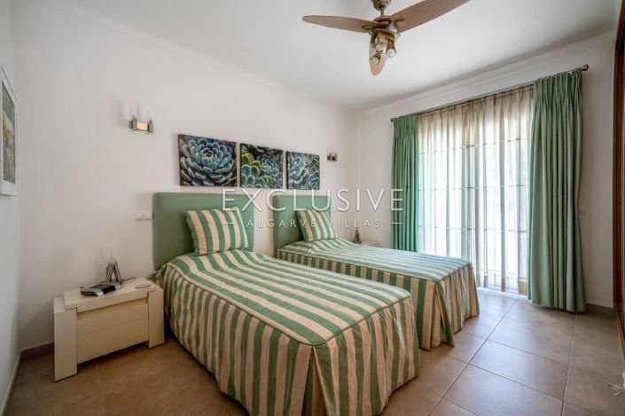 Image No.18-4 Bed Villa for sale