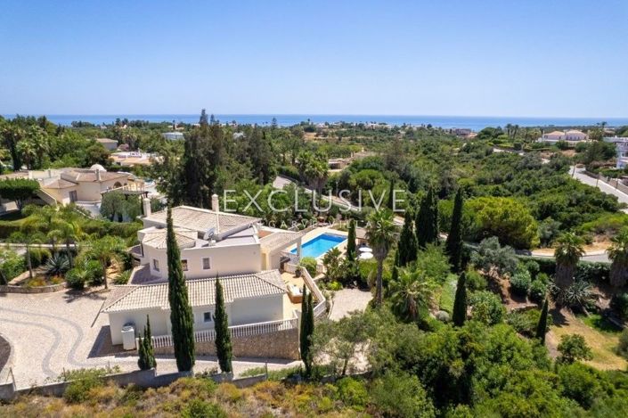 Image No.2-4 Bed Villa for sale