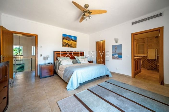 Image No.27-4 Bed Villa for sale