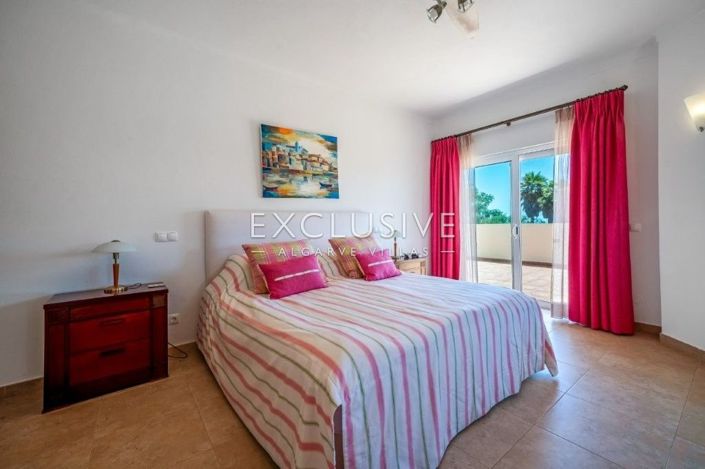 Image No.34-4 Bed Villa for sale