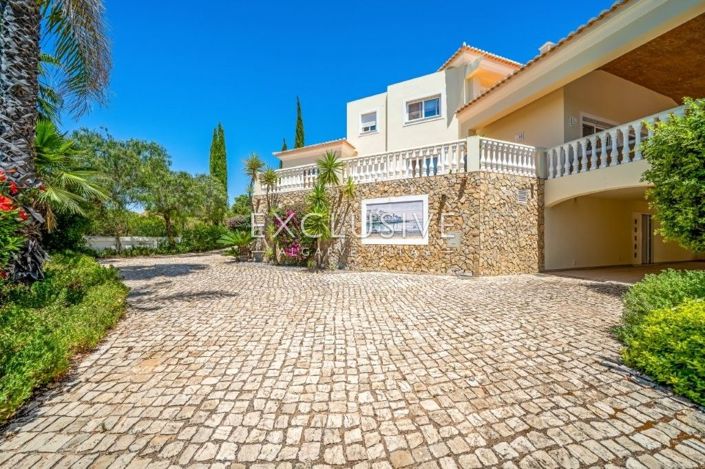 Image No.47-4 Bed Villa for sale