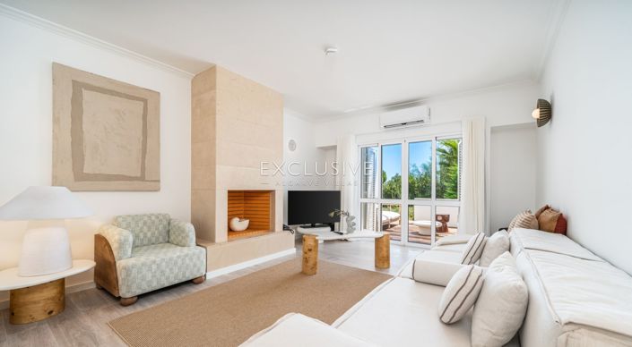 Image No.9-1 Bed Townhouse for sale