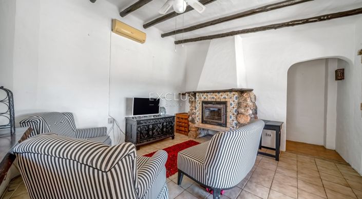 Image No.19-3 Bed Villa for sale