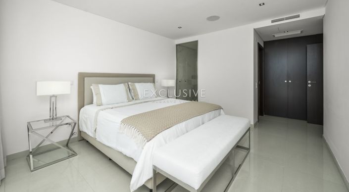 Image No.18-3 Bed Villa for sale