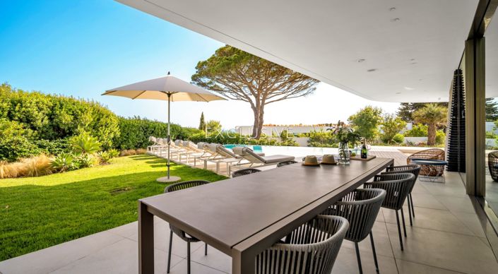 Image No.10-6 Bed Villa for sale