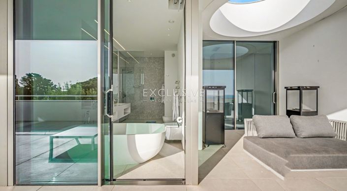 Image No.23-6 Bed Villa for sale