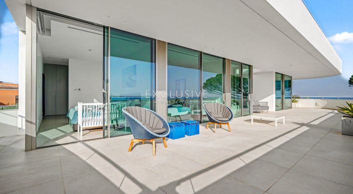 Image No.28-6 Bed Villa for sale