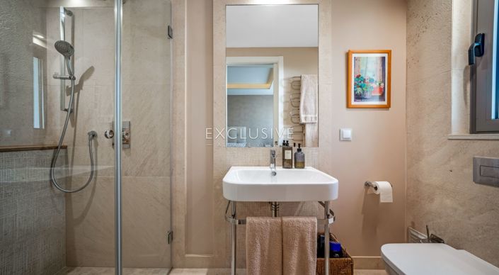 Image No.25-3 Bed Apartment for sale