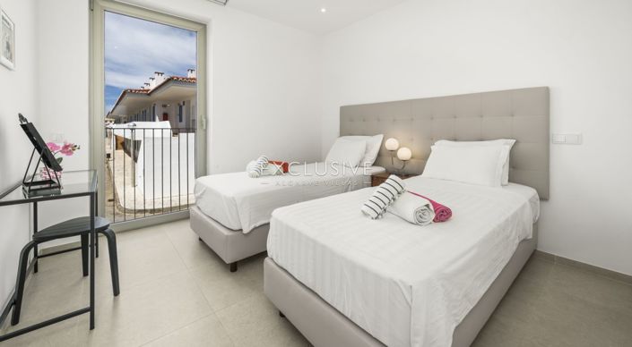 Image No.14-3 Bed Villa for sale