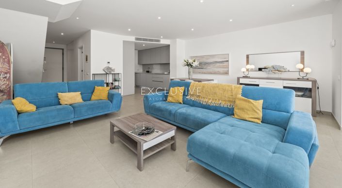 Image No.6-3 Bed Villa for sale
