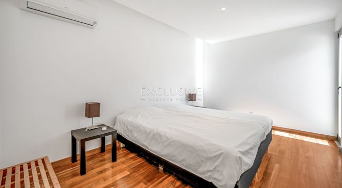 Image No.17-3 Bed Villa for sale