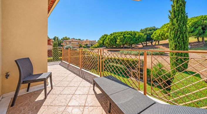 Image No.20-3 Bed Villa for sale