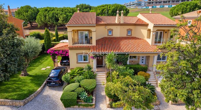 Image No.26-3 Bed Villa for sale