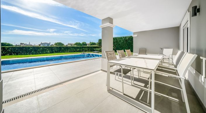 Image No.19-4 Bed Villa for sale