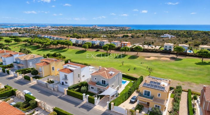 Image No.26-4 Bed Villa for sale